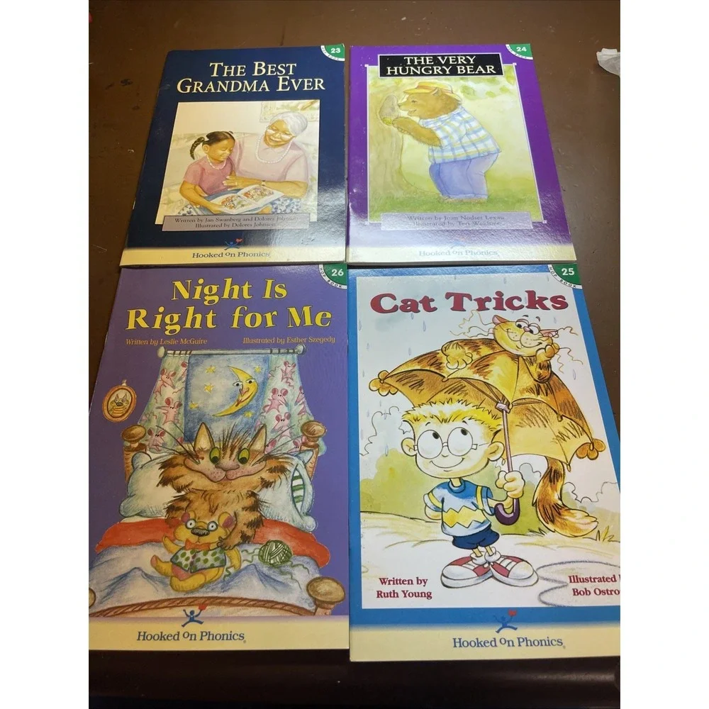 Set of 4 Hooked on Phonics HOP Books Cat Tricks Night is Right for Me Vintage